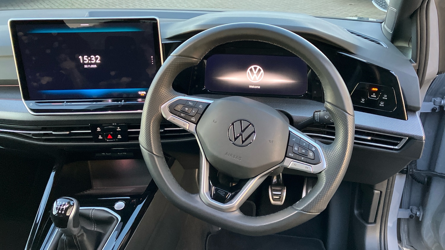 Used Volkswagen Golf 2025 for sale - 76637271: Photo 10