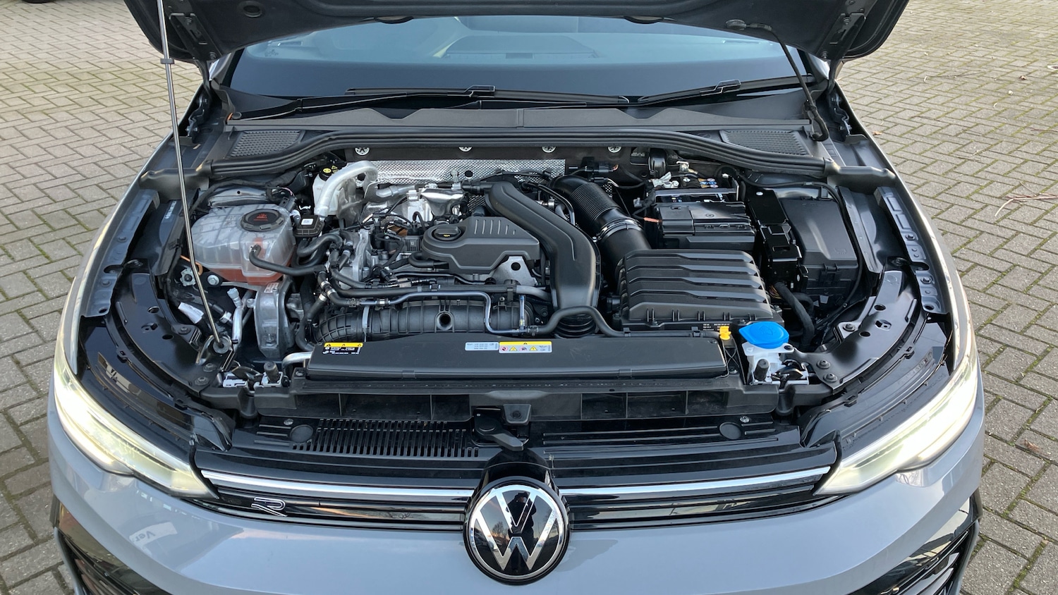 Used Volkswagen Golf 2025 for sale - 76637271: Photo 30