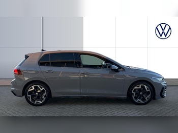 Used Volkswagen Golf 2025 for sale - 76637271: Photo