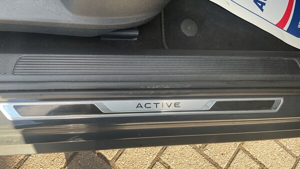 Used Volkswagen T-Roc 2022 for sale - 75724924: Photo 34