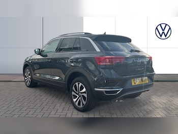 Used Volkswagen T-Roc 2022 for sale - 75724924: Photo