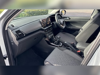Used Volkswagen T-Cross 2025 for sale - 75332178: Photo