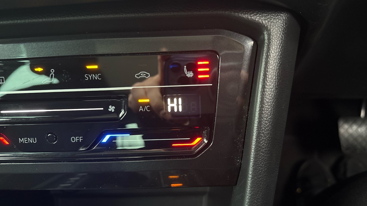 Used Volkswagen Tiguan 2023 for sale - 77917642: Photo 22