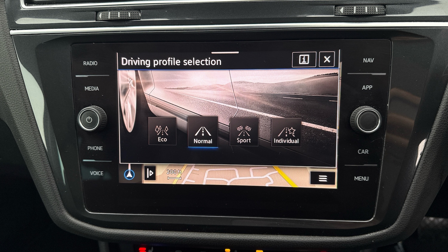 Used Volkswagen Tiguan 2023 for sale - 77917642: Photo 32