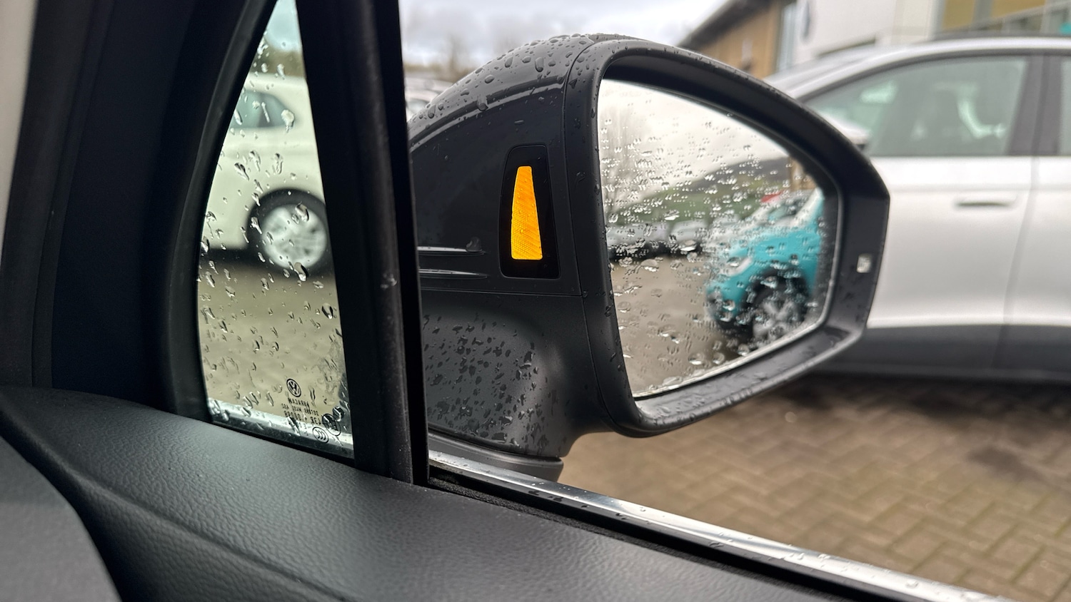 Used Volkswagen Tiguan 2023 for sale - 77917642: Photo 34