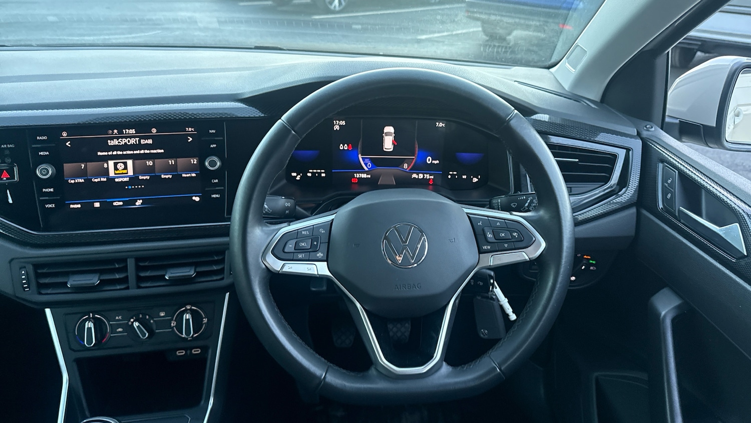 Used Volkswagen Polo 2023 for sale - 77245406: Photo 10