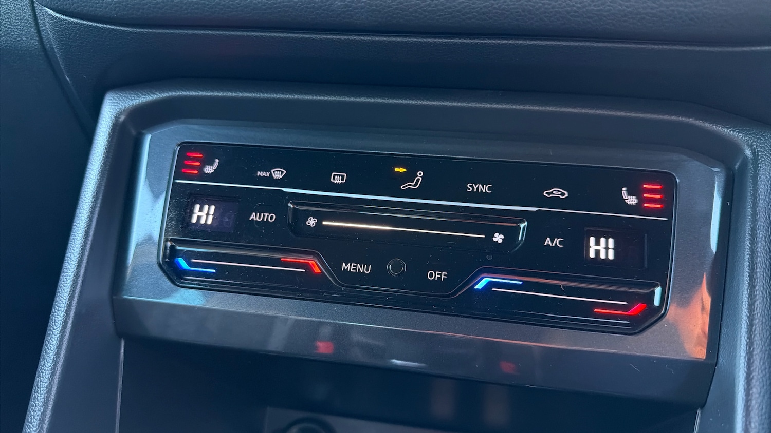 Used Volkswagen Tiguan 2023 for sale - 77380591: Photo 29