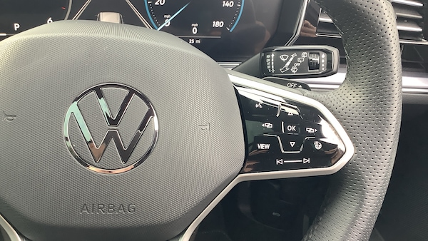 Used Volkswagen Touareg 2025 for sale - 76104625: Photo 18