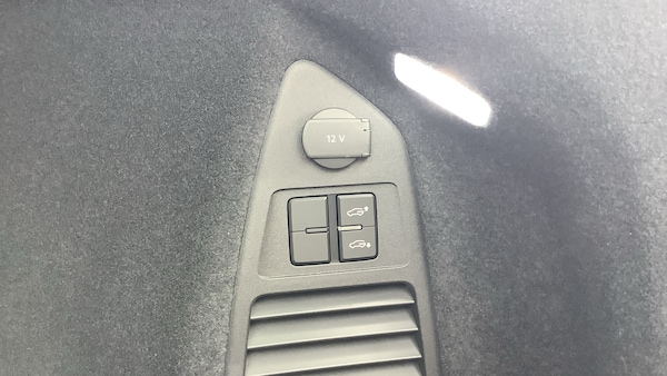 Used Volkswagen Touareg 2025 for sale - 76104625: Photo 27