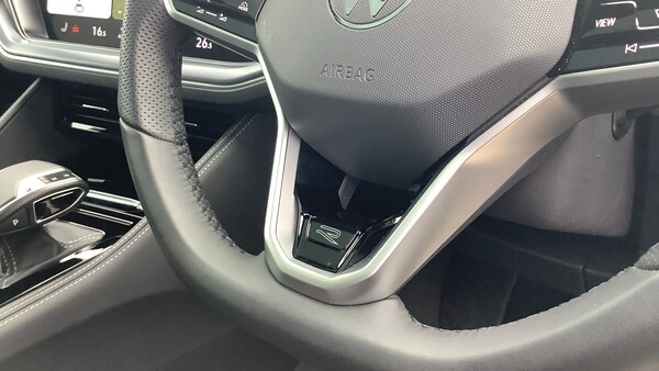 Used Volkswagen Touareg 2025 for sale - 76104625: Photo 39