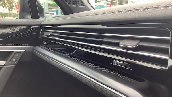 Used Volkswagen Touareg 2025 for sale - 76104625: Photo 43