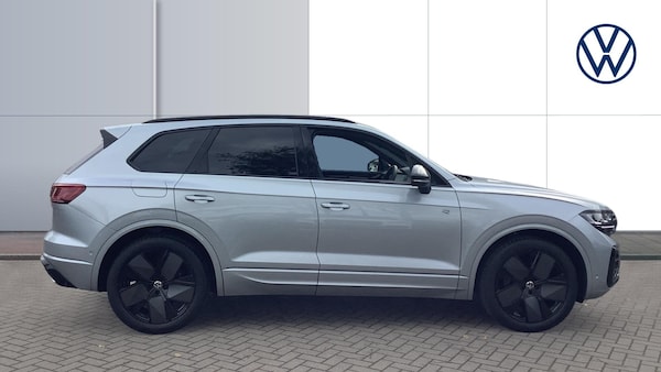 Used Volkswagen Touareg 2025 for sale - 76104625: Photo 4