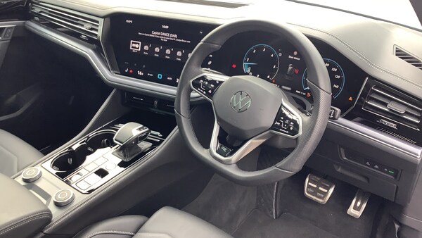 Used Volkswagen Touareg 2025 for sale - 76104625: Photo 6