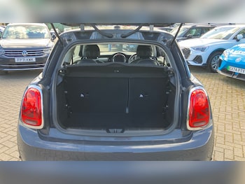 Used MINI Hatch 2019 for sale - 78152908: Photo