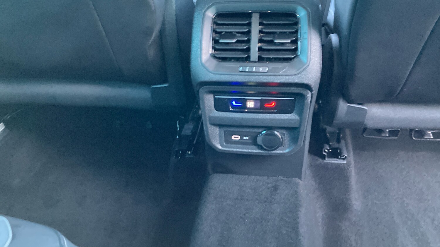 Used Volkswagen Tiguan 2024 for sale - 76940135: Photo 38