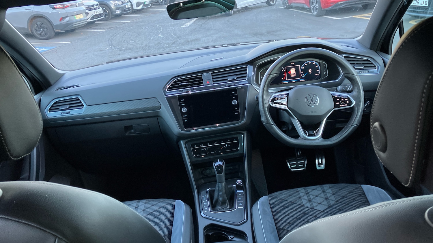 Used Volkswagen Tiguan 2024 for sale - 76940135: Photo 9