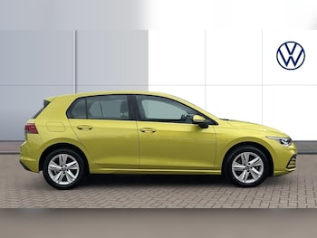Used Volkswagen Golf 2024 for sale - 75420677: Photo