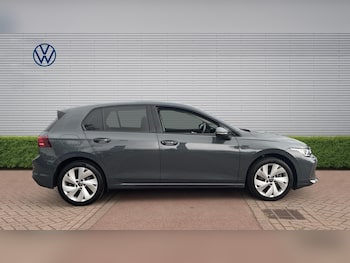 Used Volkswagen Golf 2025 for sale - 79161609: Photo