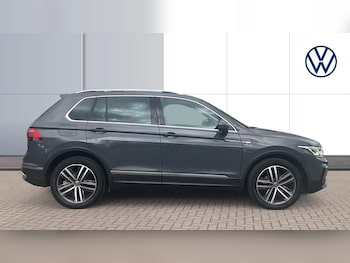 Used Volkswagen Tiguan 2023 for sale - 75425232: Photo