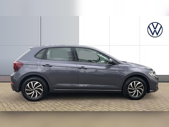 Used Volkswagen Polo 2022 for sale - 77640471: Photo