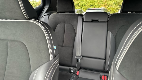 Used Volvo XC40 2021 for sale - 76100841: Photo 15