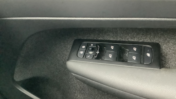 Used Volvo XC40 2021 for sale - 76100841: Photo 26