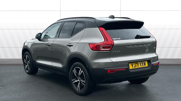 Used Volvo XC40 2021 for sale - 76100841: Photo 2