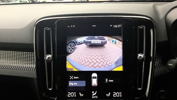 Used Volvo XC40 2021 for sale - 76100841: Photo 40