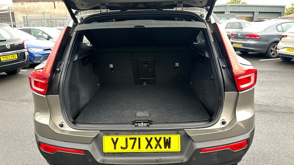 Used Volvo XC40 2021 for sale - 76100841: Photo 4