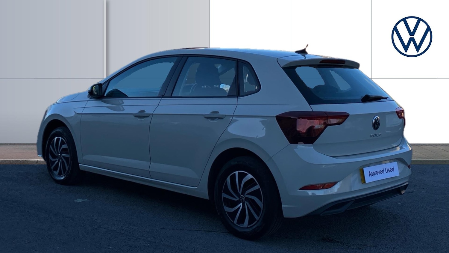 Used Volkswagen Polo 2023 for sale - 76627778: Photo 3