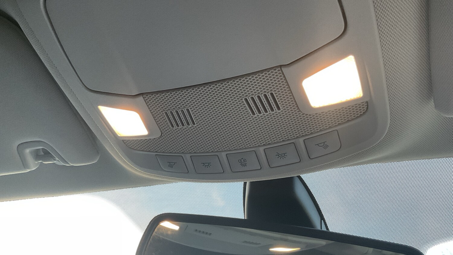 Used Ford Mondeo 2017 for sale - 77431086: Photo 31