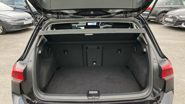 Used Volkswagen Golf 2023 for sale - 76230780: Photo 20