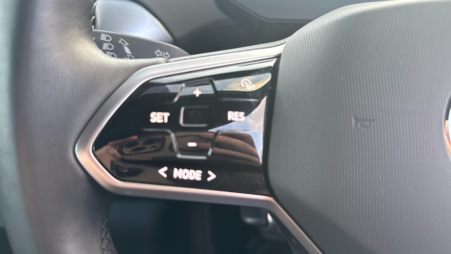 Used Volkswagen ID.4 2022 for sale - 77679312: Photo 17