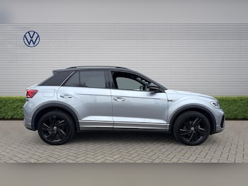 Used Volkswagen T-Roc 2024 for sale - 77775058: Photo