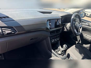 Used Volkswagen T-Cross 2023 for sale - 79124241: Photo