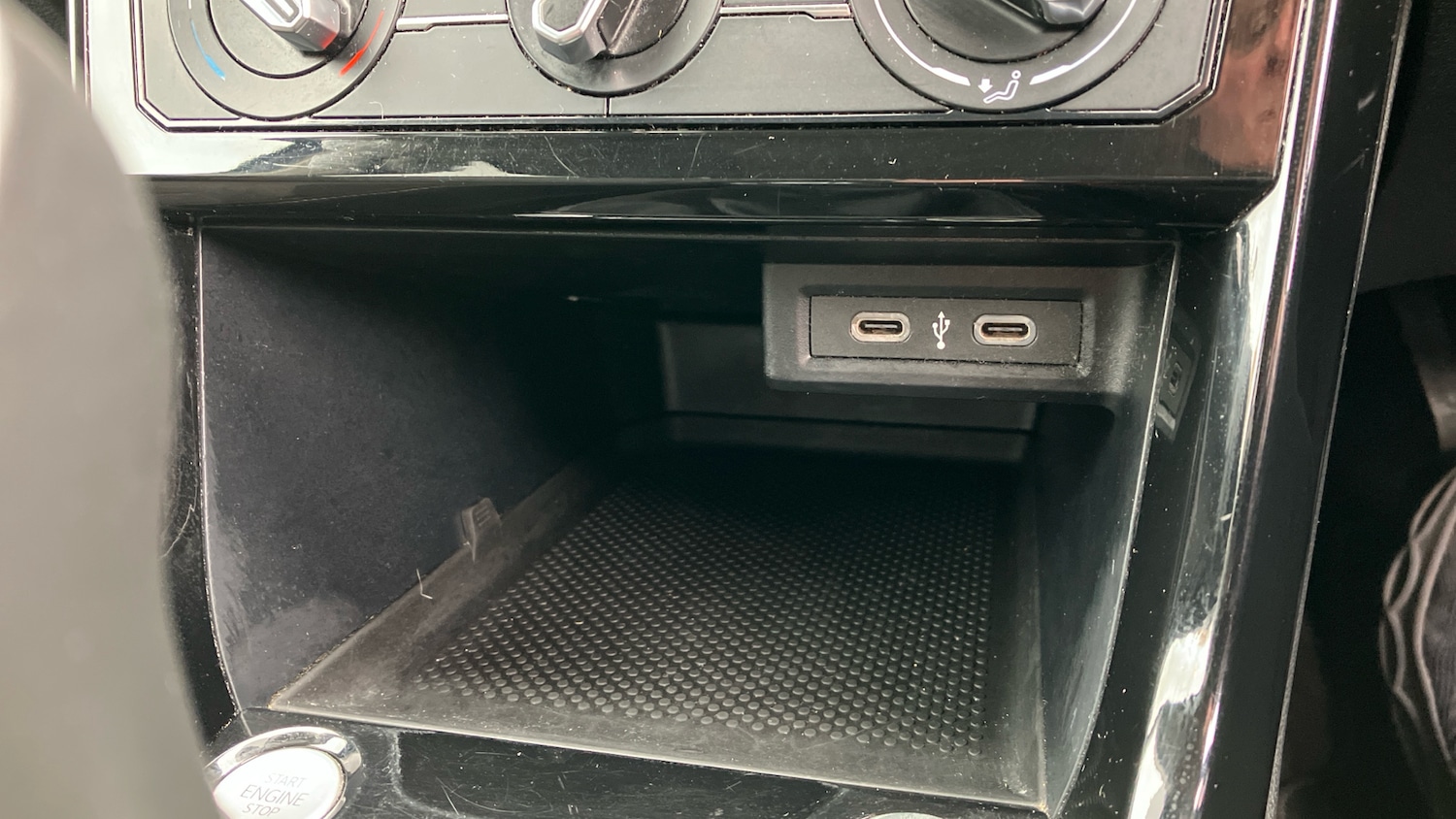 Used Volkswagen T-Cross 2024 for sale - 76391615: Photo 23