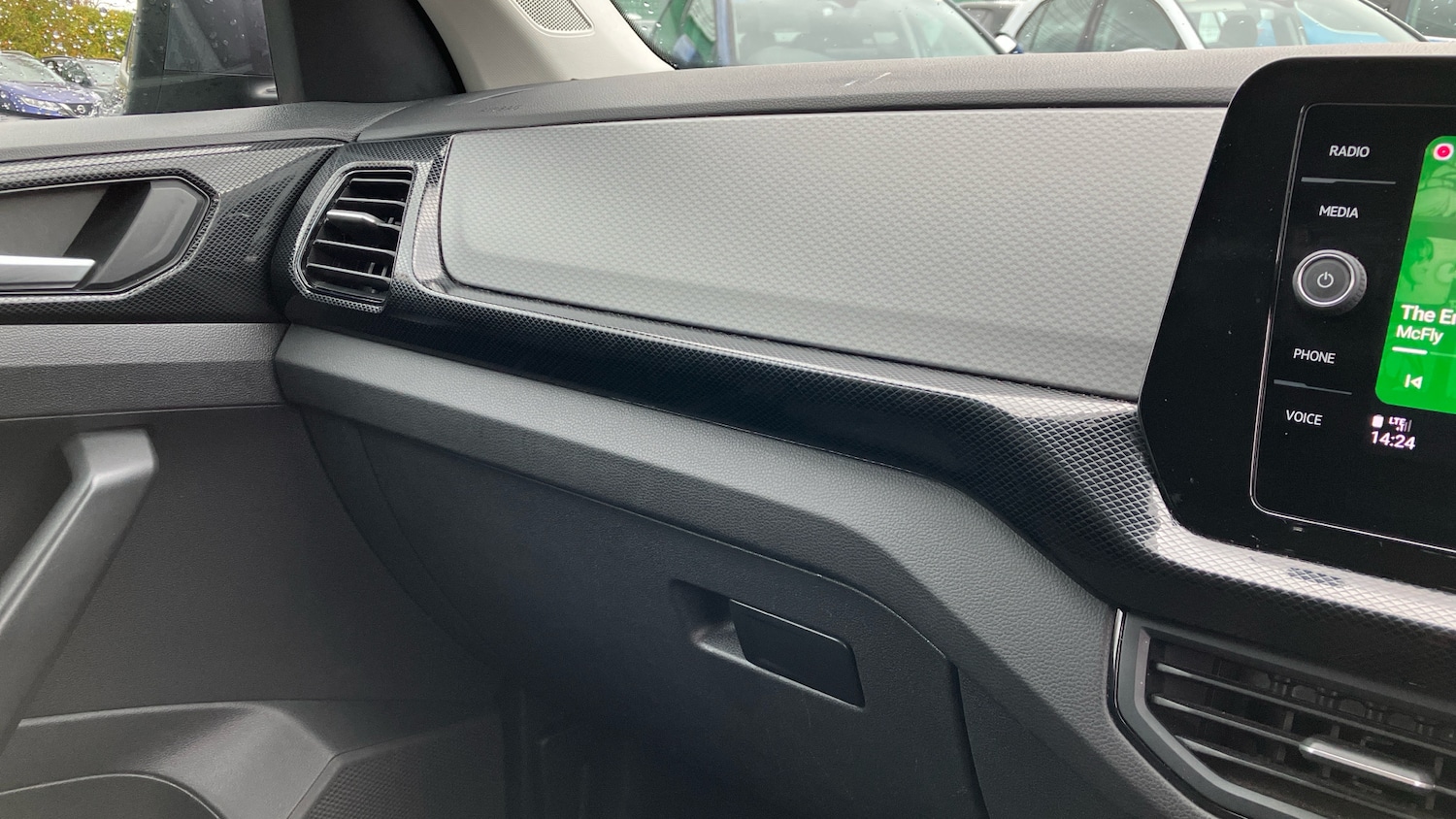 Used Volkswagen T-Cross 2024 for sale - 76391615: Photo 28