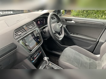 Used Volkswagen Tiguan 2023 for sale - 78412750: Photo