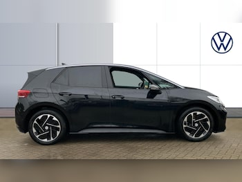Used Volkswagen ID.3 2025 for sale - 77125643: Photo