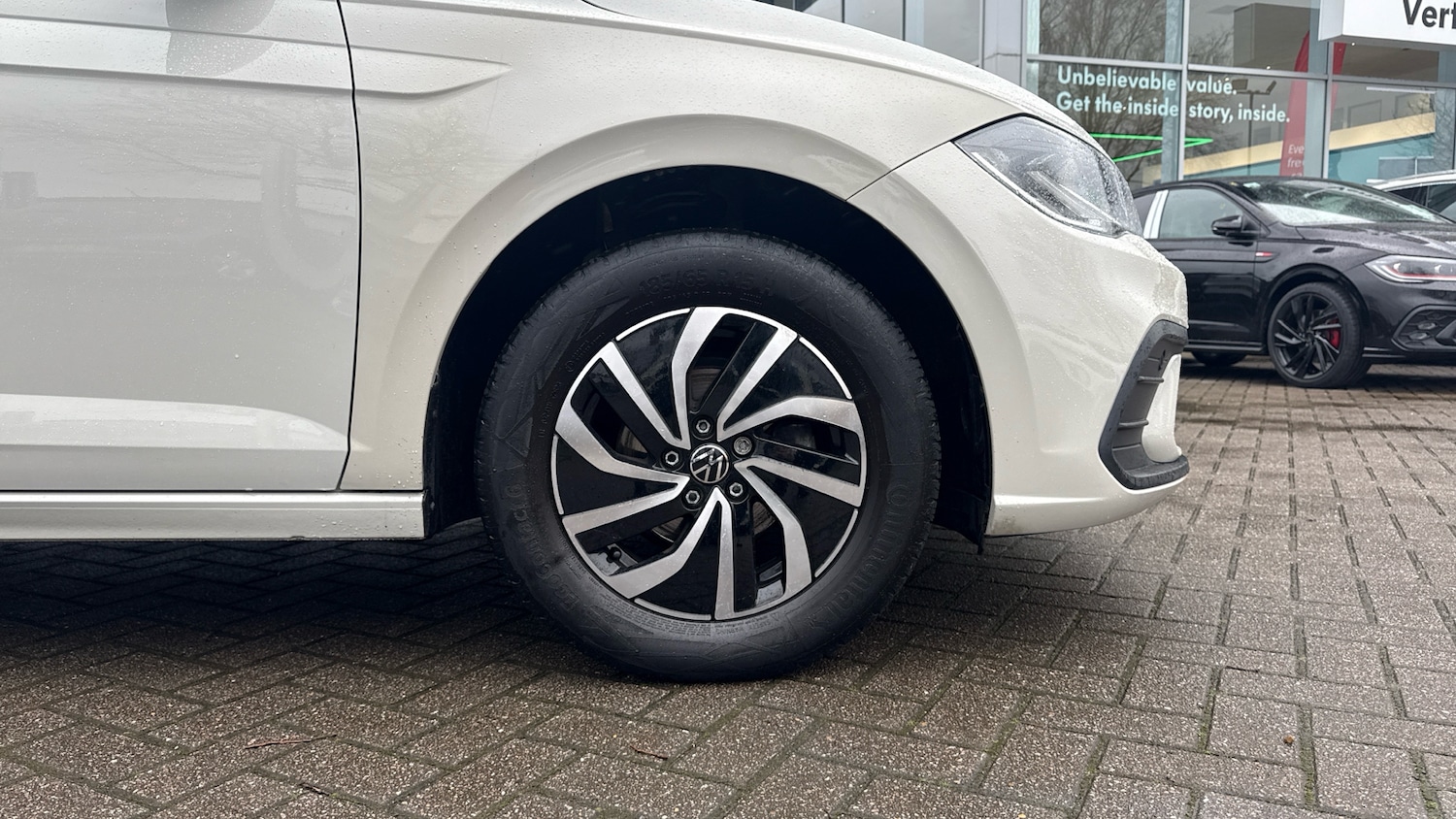 Used Volkswagen Polo 2023 for sale - 77712929: Photo 5