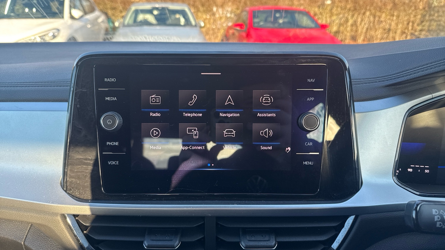 Used Volkswagen T-Roc 2023 for sale - 77225677: Photo 12