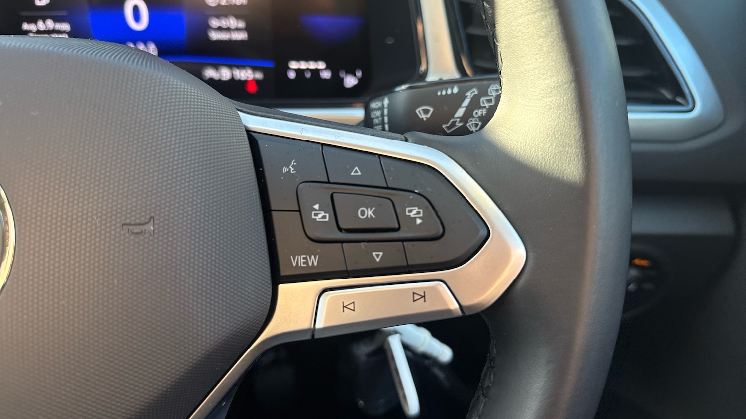 Used Volkswagen T-Roc 2023 for sale - 77225677: Photo 18