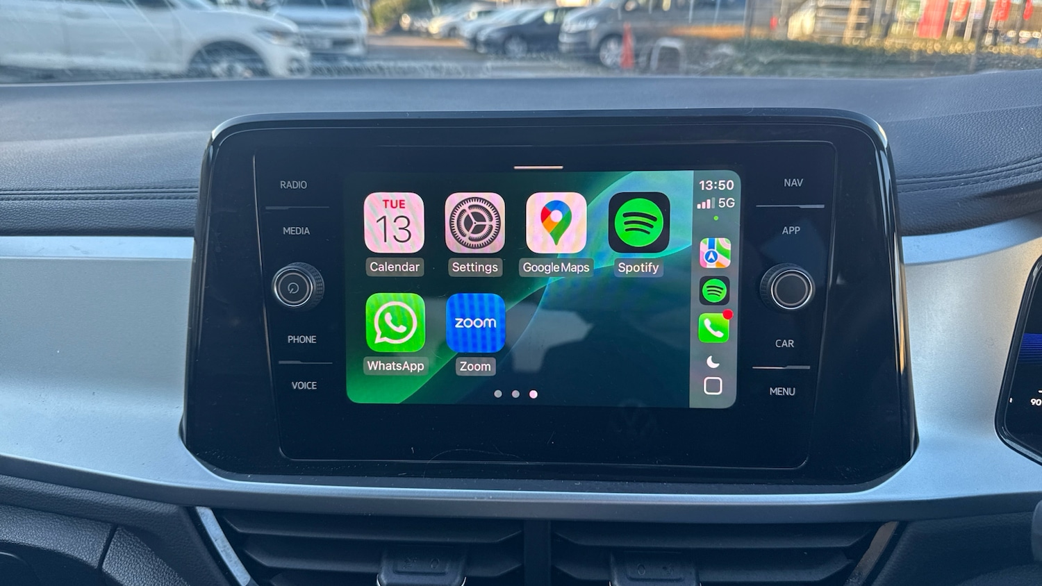 Used Volkswagen T-Roc 2023 for sale - 77225677: Photo 43