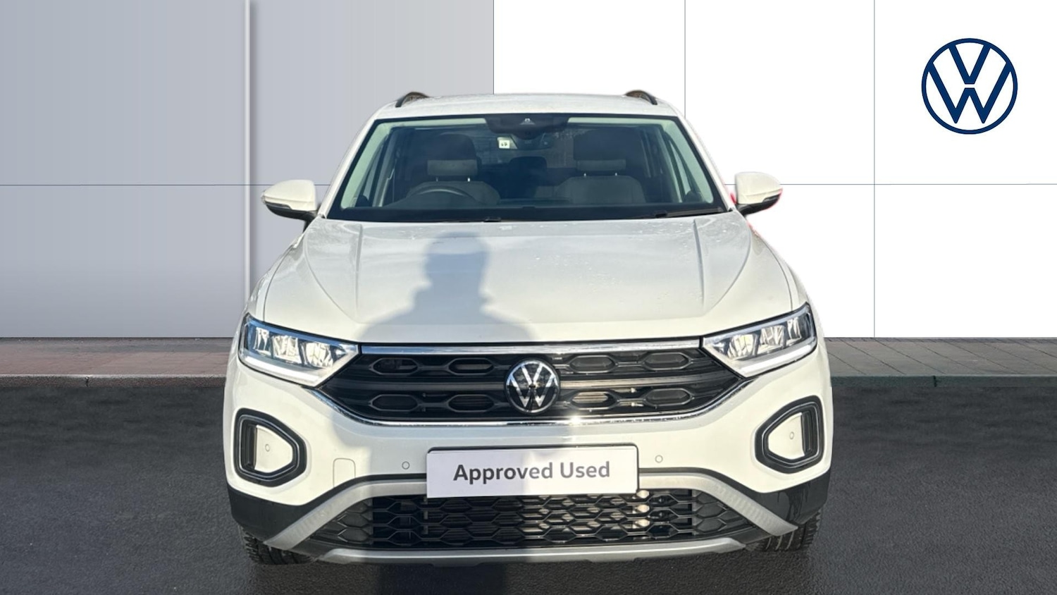 Used Volkswagen T-Roc 2023 for sale - 77225677: Photo 7