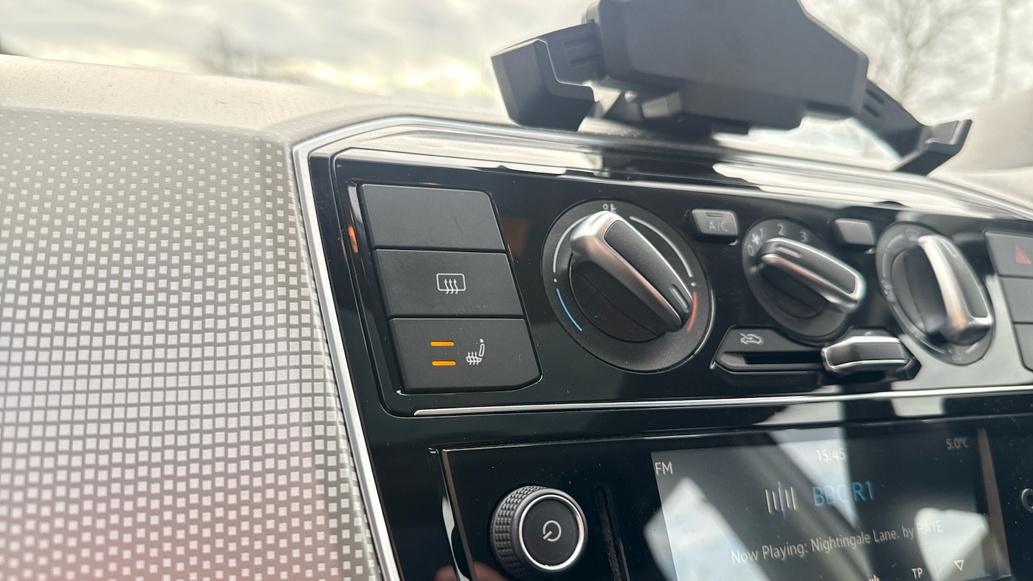 Used Volkswagen up! 2017 for sale - 78132147: Photo 28