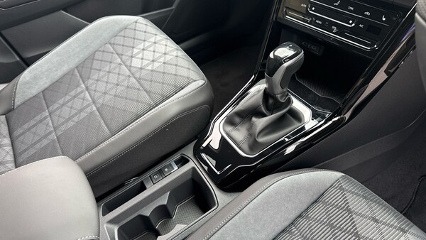 Used Volkswagen T-Roc 2025 for sale - 76075763: Photo 14