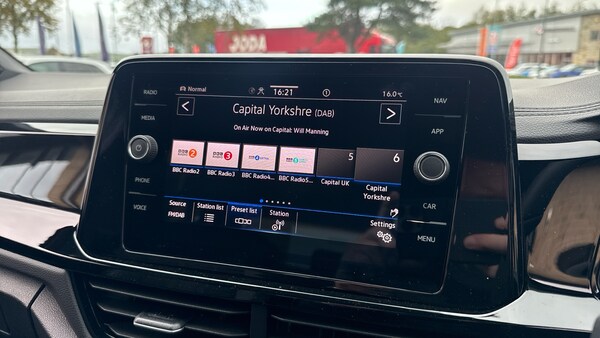 Used Volkswagen T-Roc 2025 for sale - 76075763: Photo 39