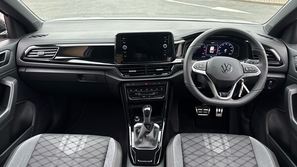 Used Volkswagen T-Roc 2025 for sale - 76075763: Photo 9