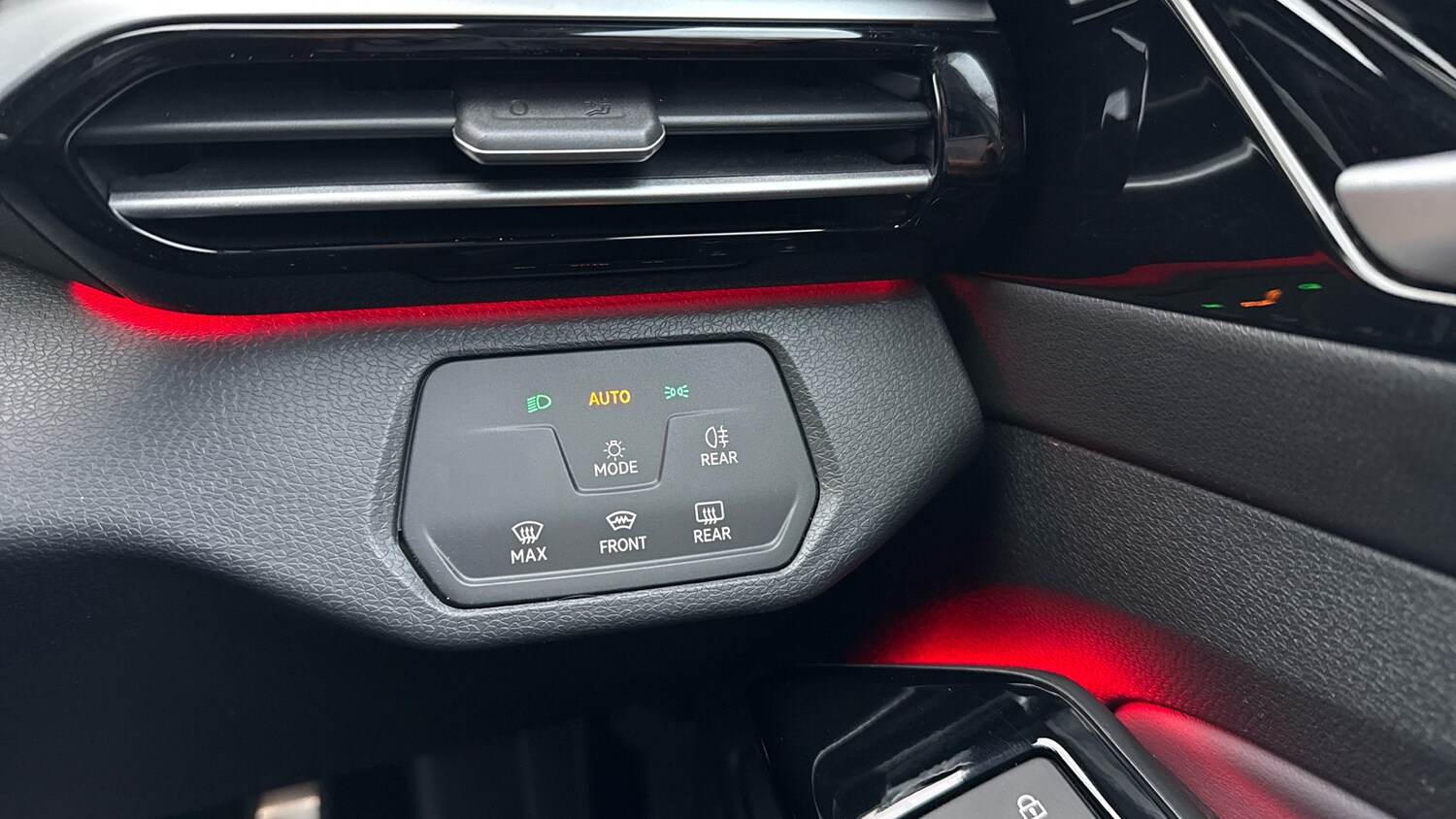 Used Volkswagen ID.4 2022 for sale - 77618805: Photo 22