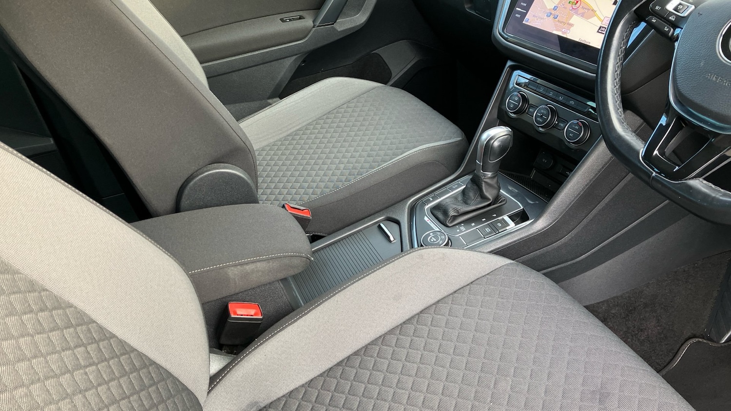 Used Volkswagen Tiguan 2018 for sale - 76505507: Photo 14